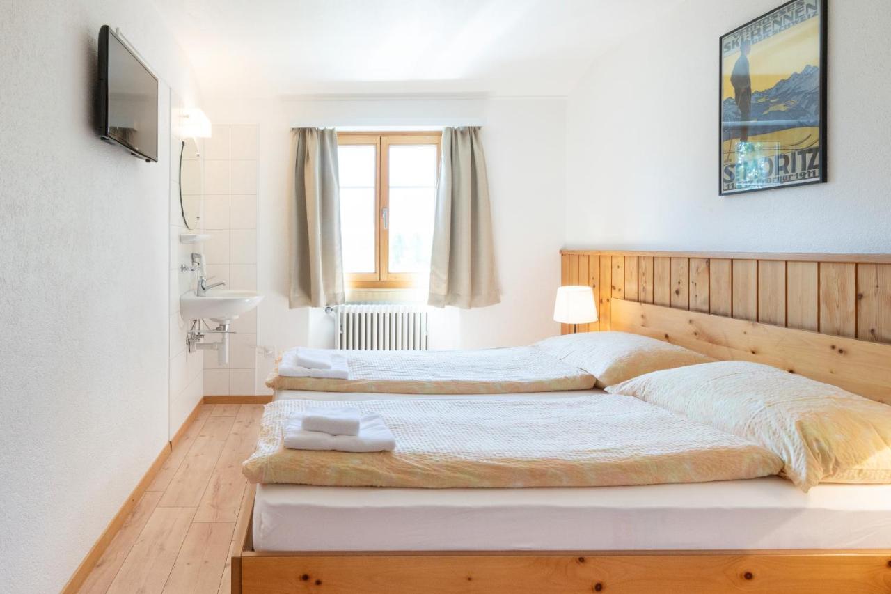 Hostel By Randolins Saint-Moritz Extérieur photo