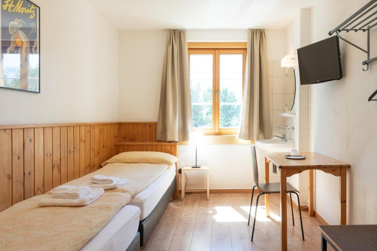 Hostel By Randolins Saint-Moritz Extérieur photo