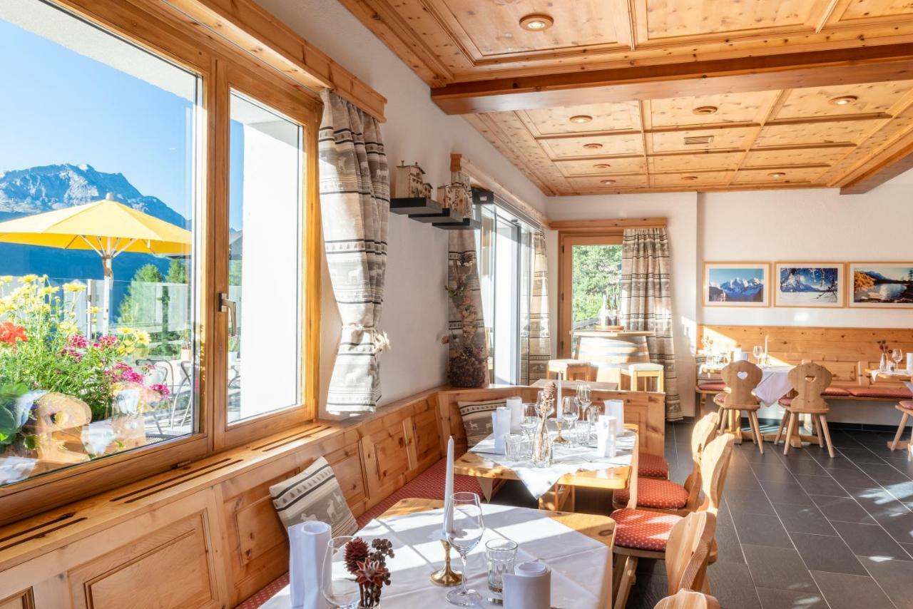 Hostel By Randolins Saint-Moritz Extérieur photo